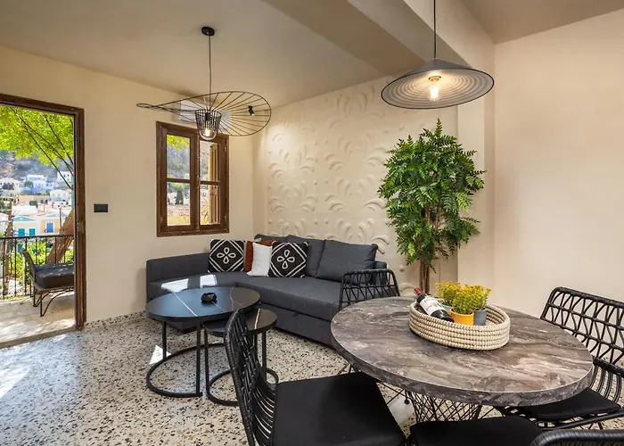 Townhall Apartment