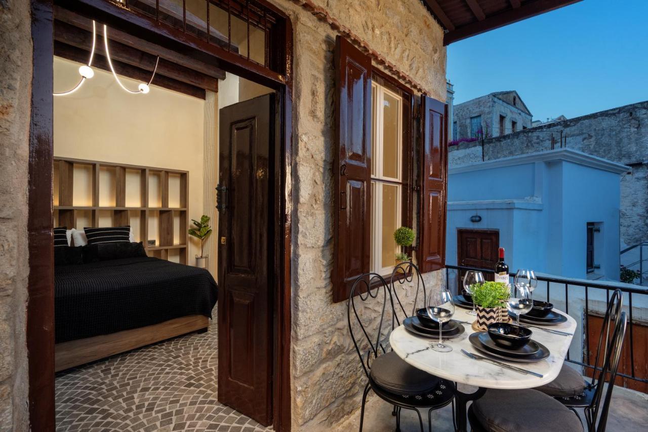 Townhall Symi